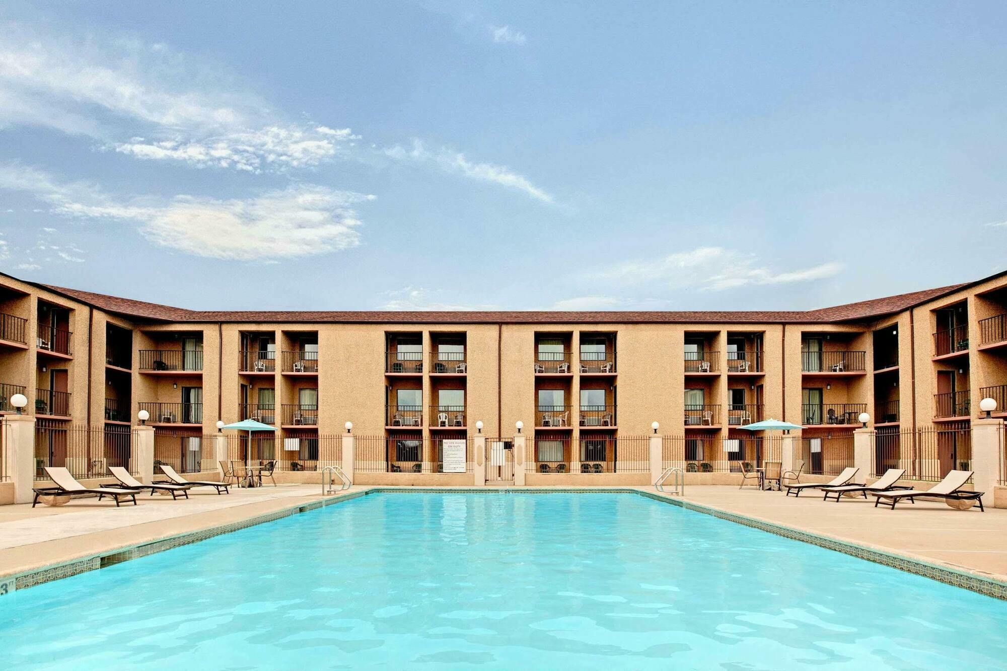 Howard Johnson By Wyndham Blackwood Near Philadelphia Ngoại thất bức ảnh